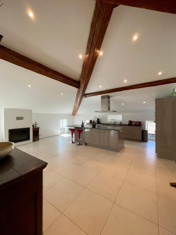 Grand appartement style loft bord de mer Propriano  Eksteriør billede
